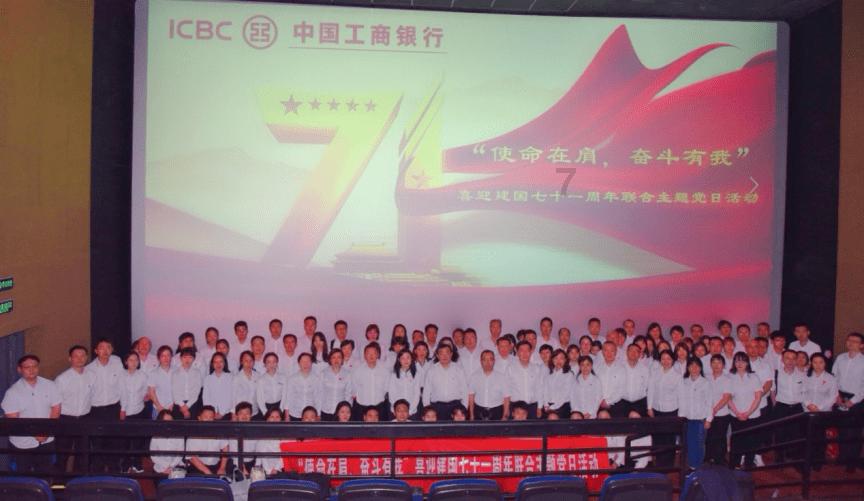 又帅又多金 他那个头像90%女人都欣赏？今日说法：危险的“邂逅”